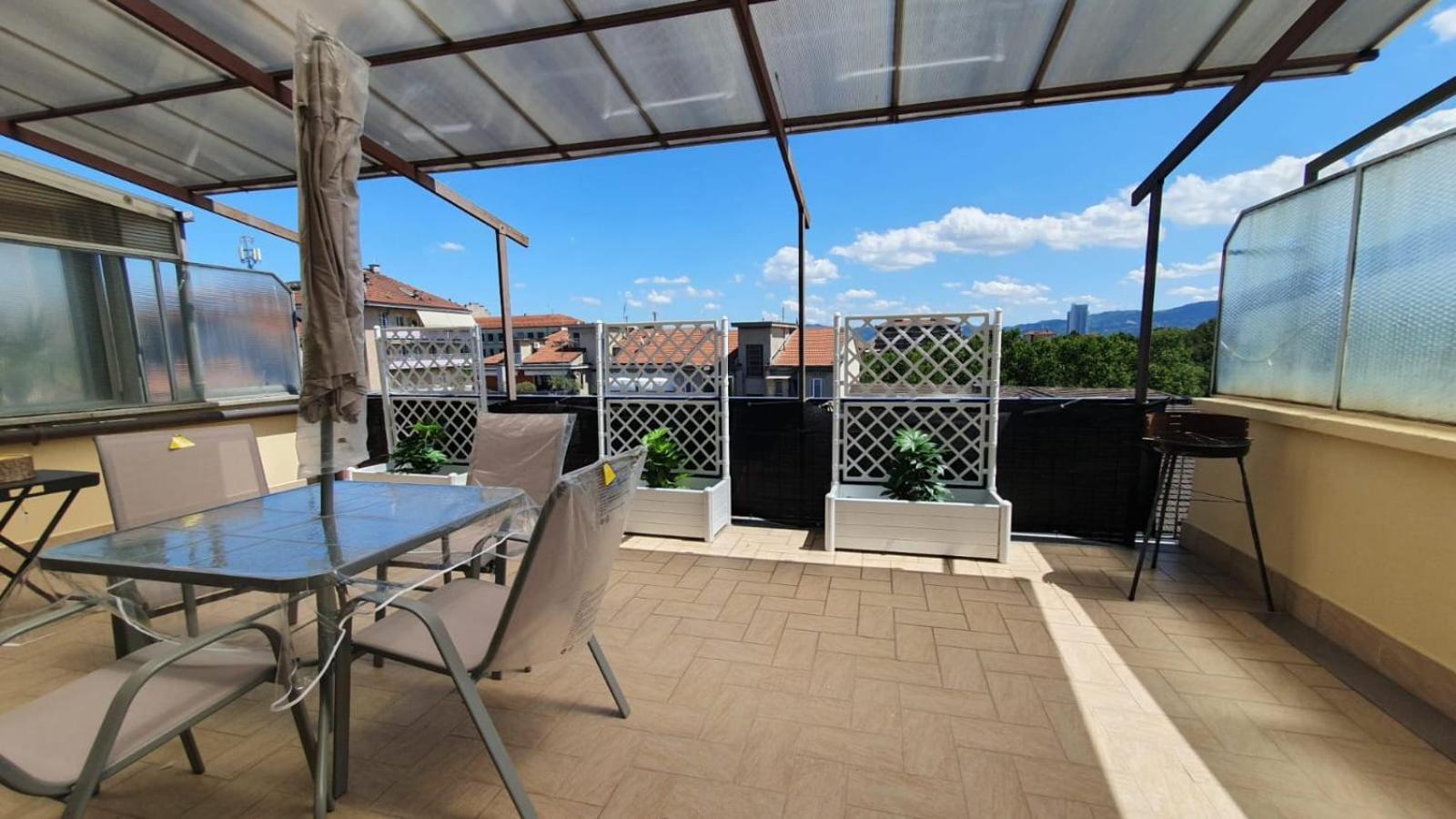 Tiziana Attico E Terrazzo Apartment Torino Exterior foto